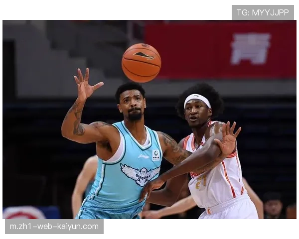 深圳马可波罗内外结合战术成熟，萨林杰坐镇内线保障进攻多样性